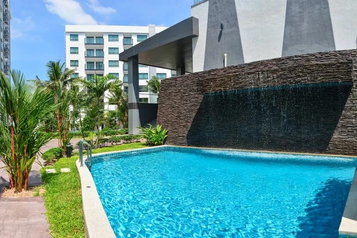 Паттайя: Апартаменты Arcadia Condo Big Pool-Big Gym