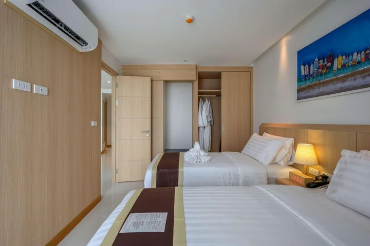 Равай: The Beachfront Hotel Phuket