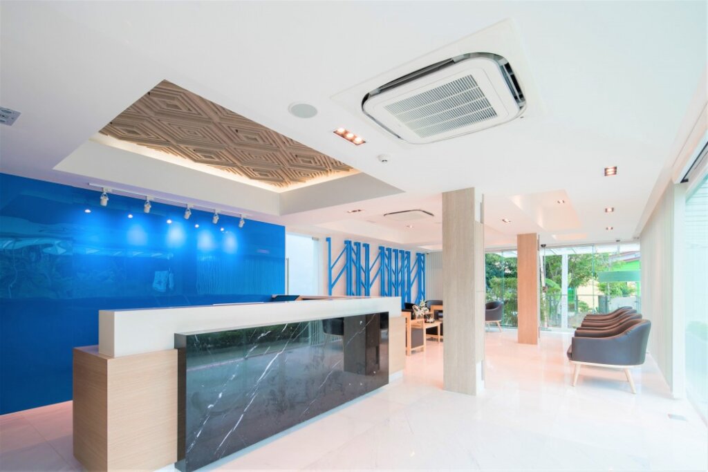 Равай: The Beachfront Hotel Phuket