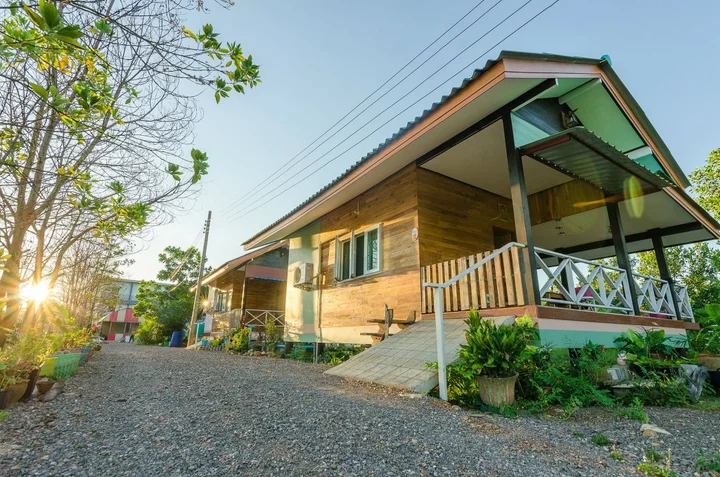 Чумпхон: Ariya Garden Home