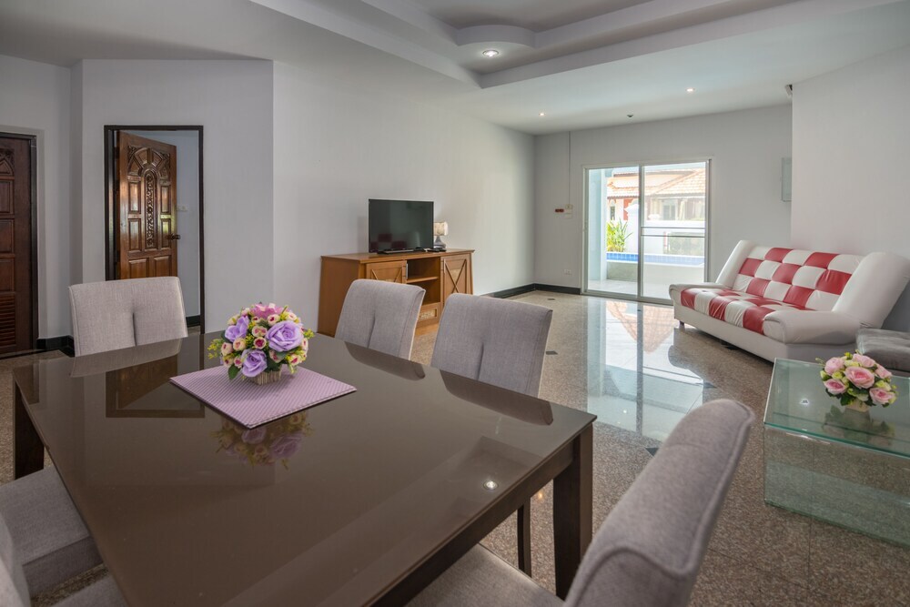 Паттайя: Nowhere Villa Demeter