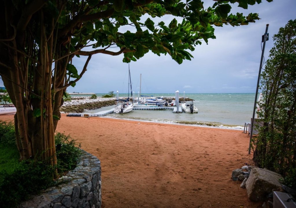 На Чом Тхиан: Worita Cove Hotel