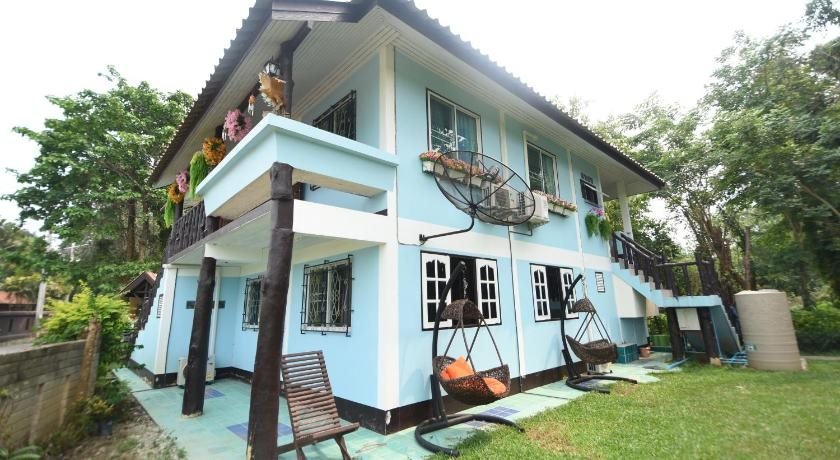Дой-Сакет: Flow Yoga CNX House