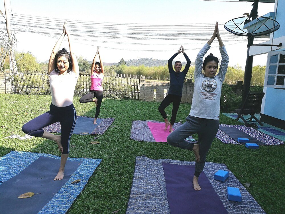 Дой-Сакет: Flow Yoga CNX House