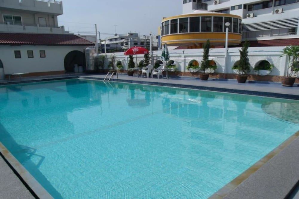 Кхлонг-Янг: Sripatana Hotel