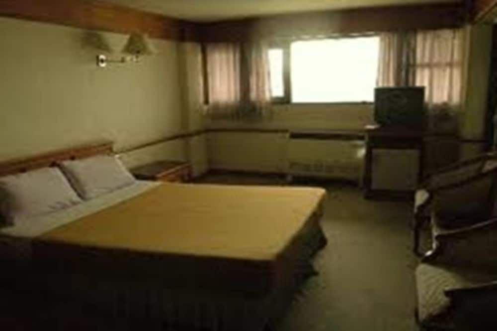 Кхлонг-Янг: Sripatana Hotel