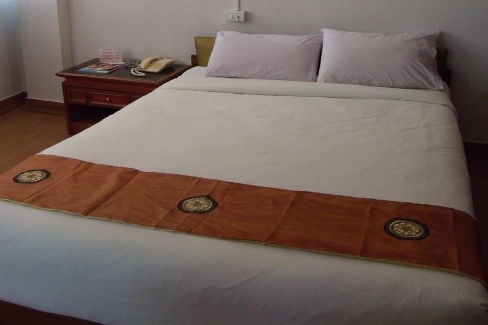 Кхлонг-Янг: Sripatana Hotel