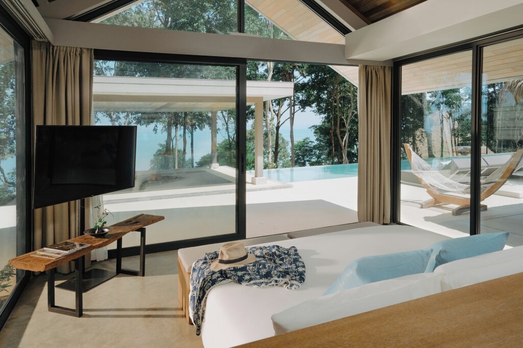 Муанг: Island Escape Burasari