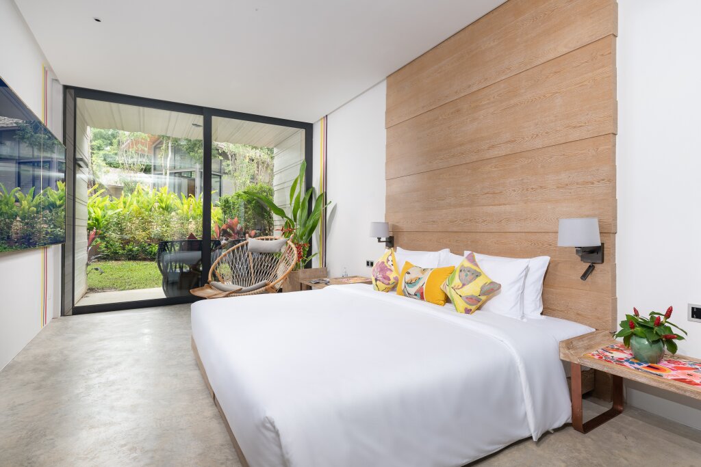 Муанг: Island Escape Burasari
