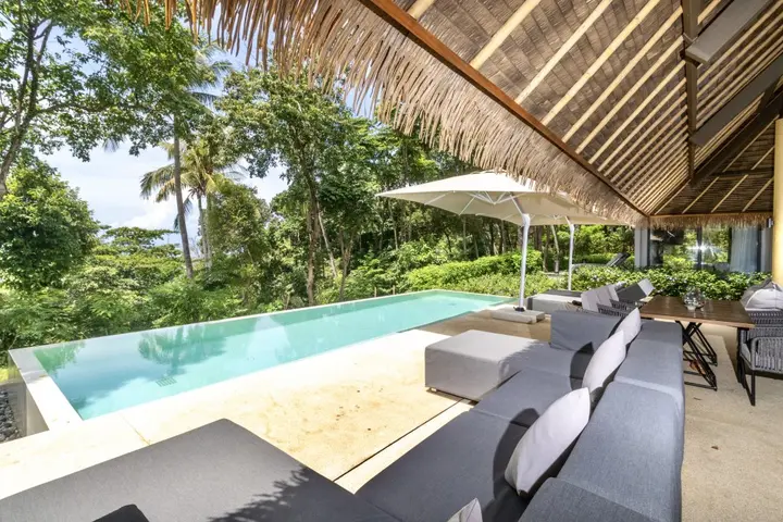 Муанг: Island Escape Burasari