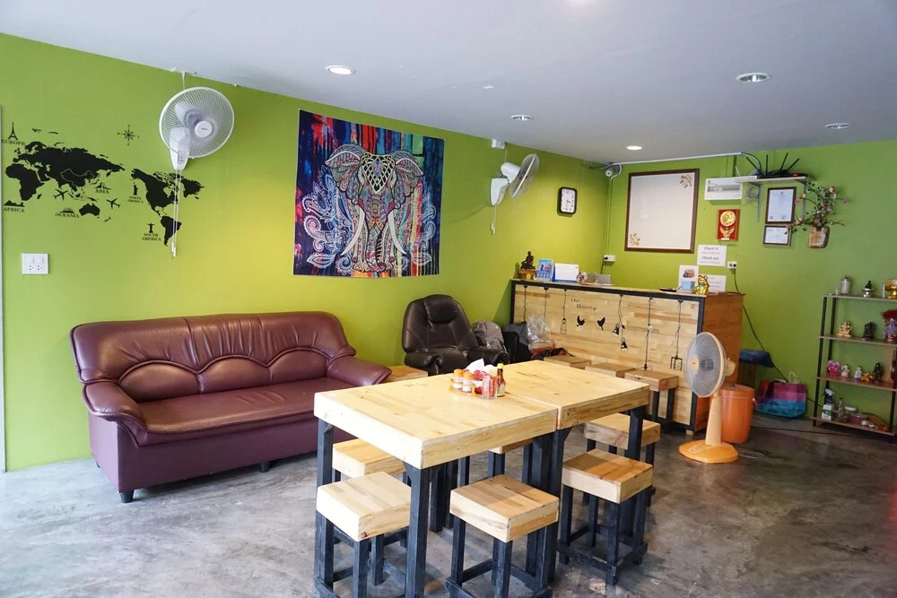 Бангкок: OYO 730 Meedee Hostel