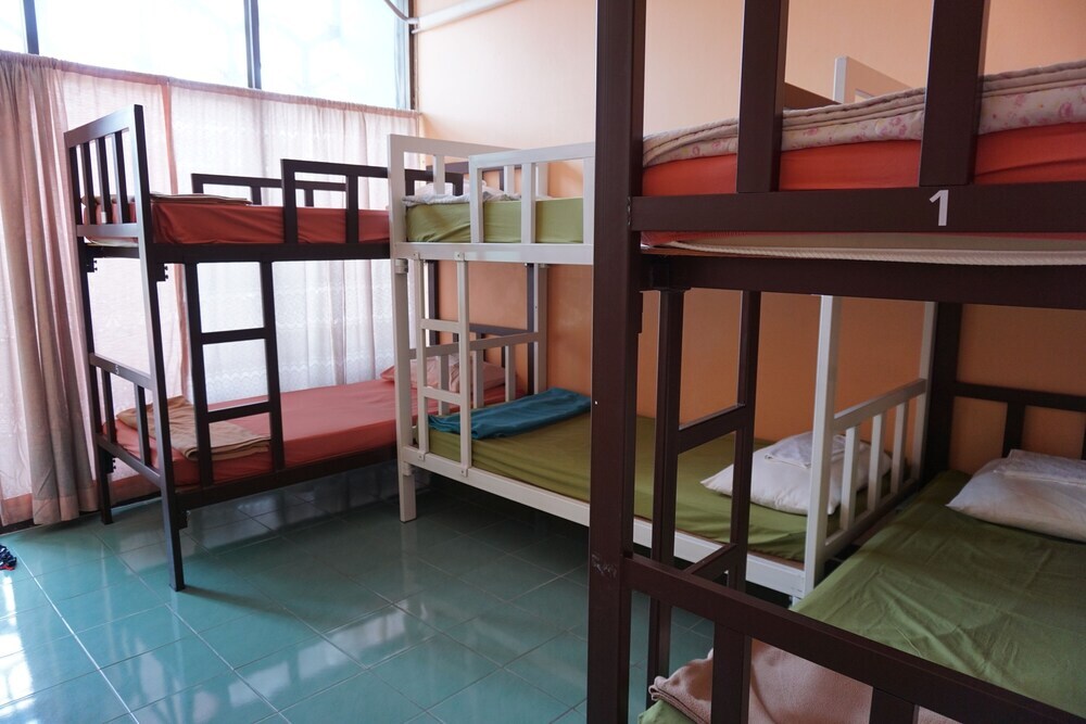 Бангкок: OYO 730 Meedee Hostel