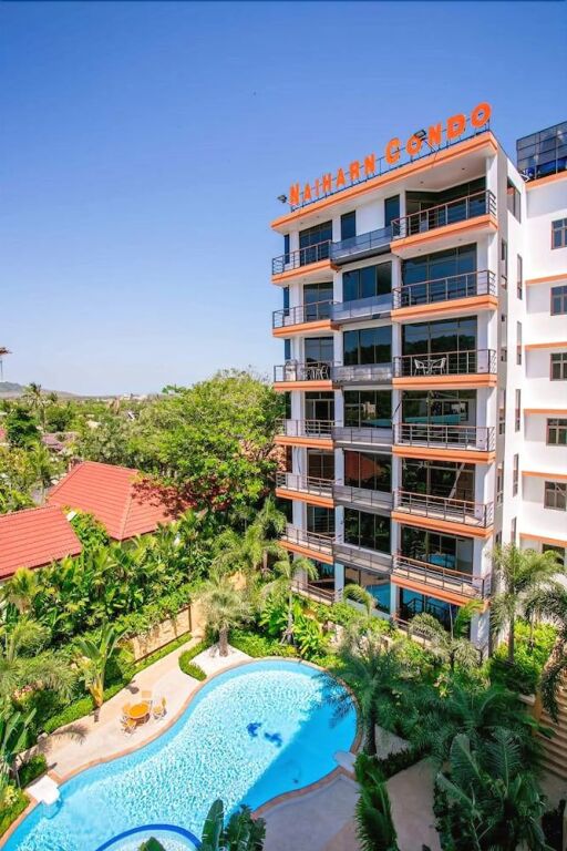 Муанг: Naiharn Condominium Phuket