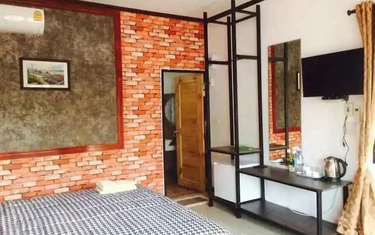 Ban Phaeng: Khun Naparn Resort