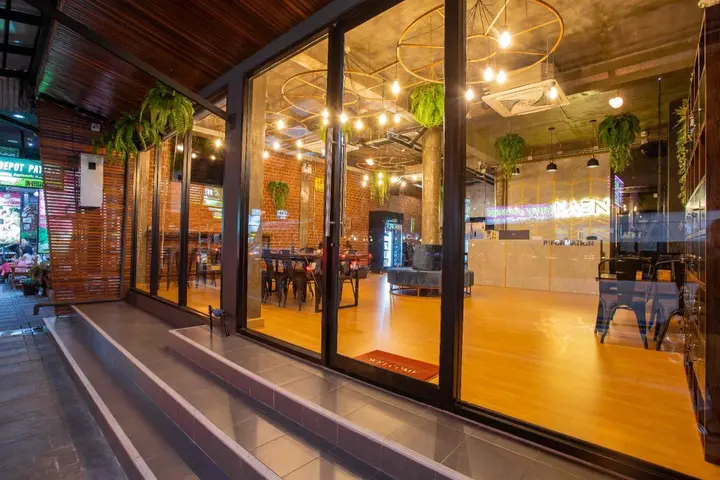 Паттайя: Kaen Hostel
