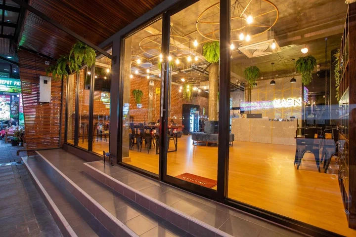 Паттайя: Kaen Hostel