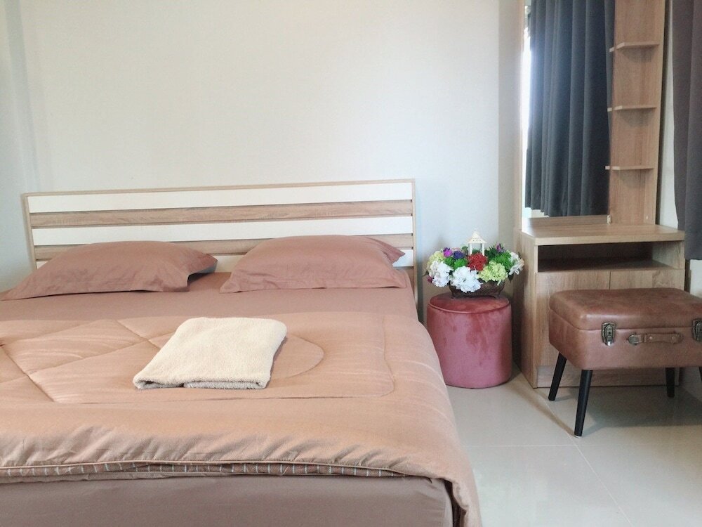 Тха-Май-Руак: Rim Nam Riva Resort