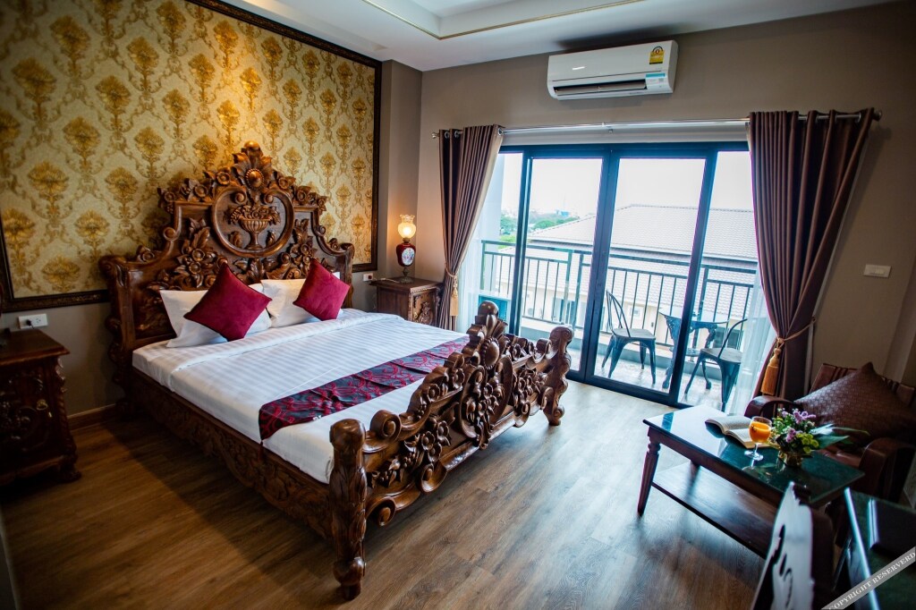 Кхлонг-Янг: Chunlee Grand Hotel