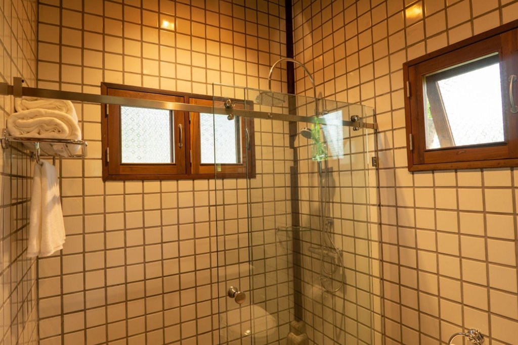 Маерим: Ruean Racha Resort