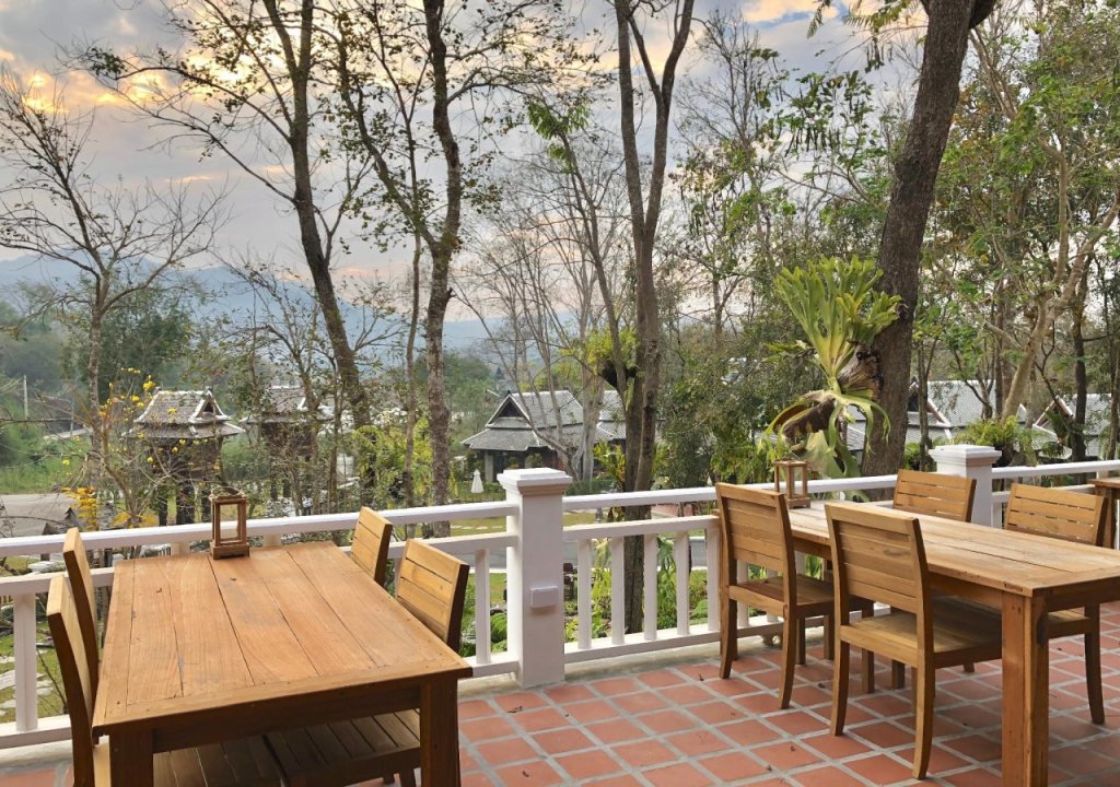 Маерим: Ruean Racha Resort