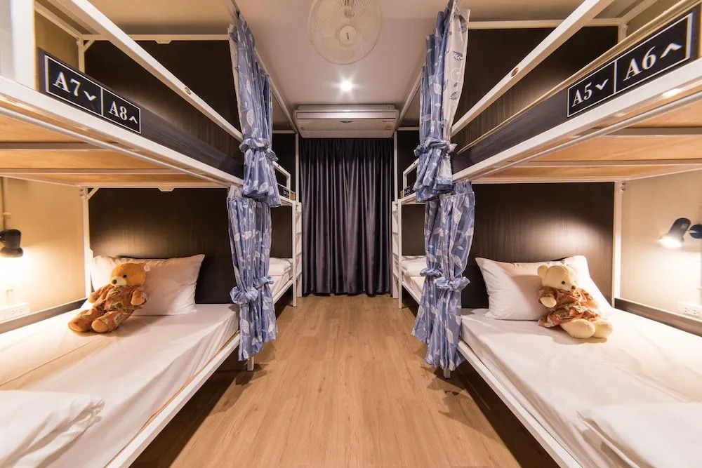 Самутпракан: Napa Hostel Samrong Station