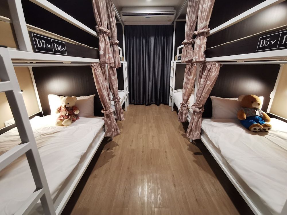 Самутпракан: Napa Hostel Samrong Station