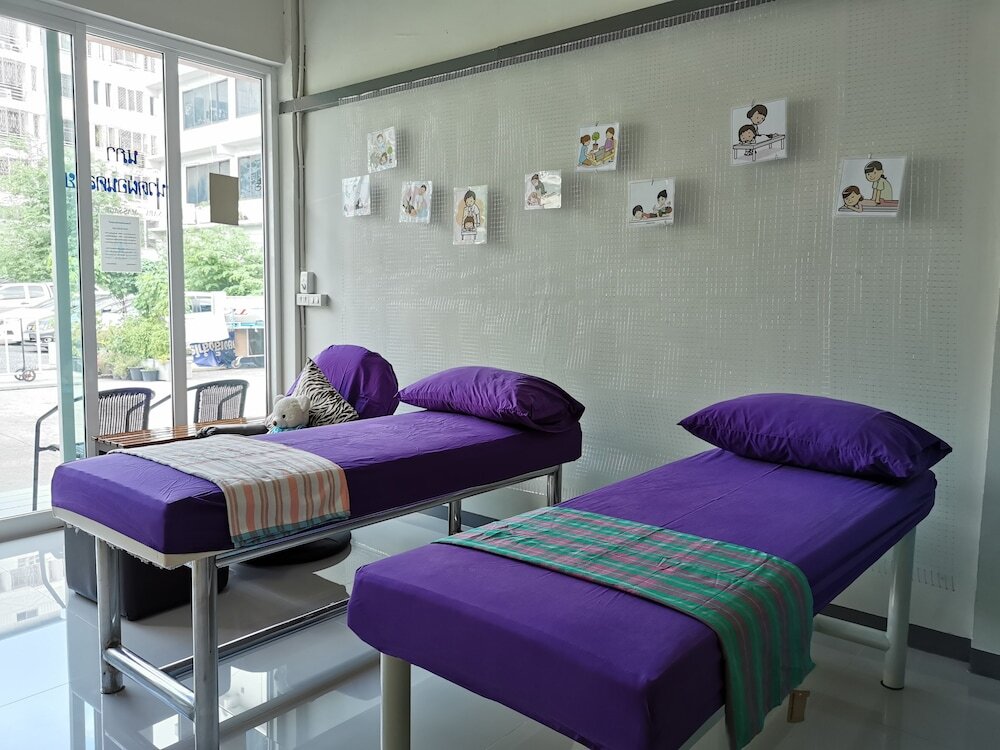 Самутпракан: Napa Hostel Samrong Station