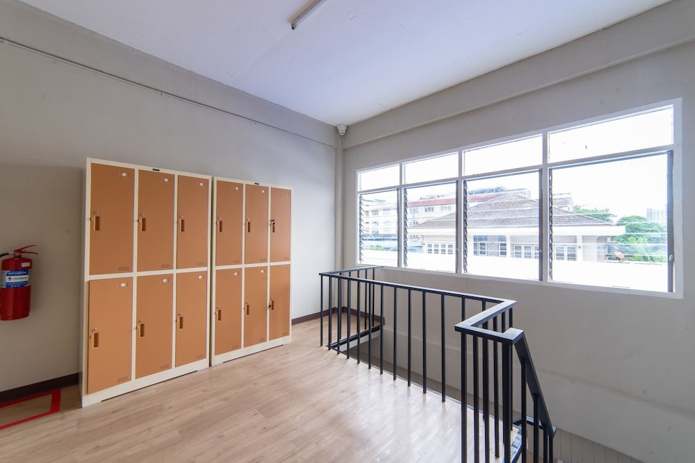 Самутпракан: Napa Hostel Samrong Station
