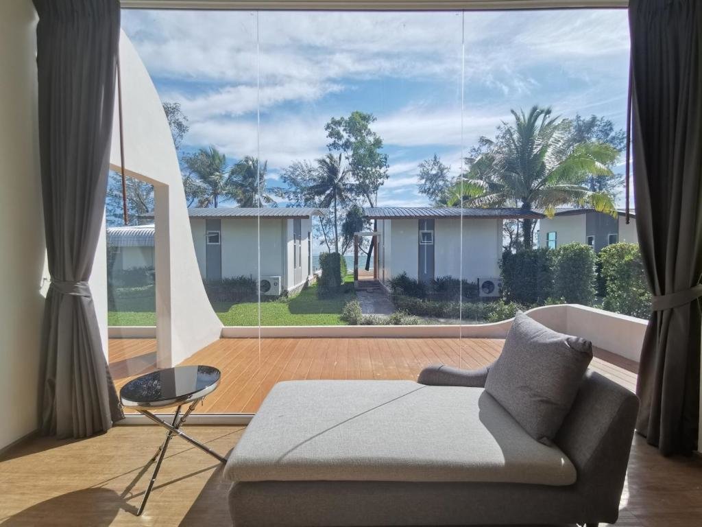 Клонг-Яй: De VeraNiO Resort
