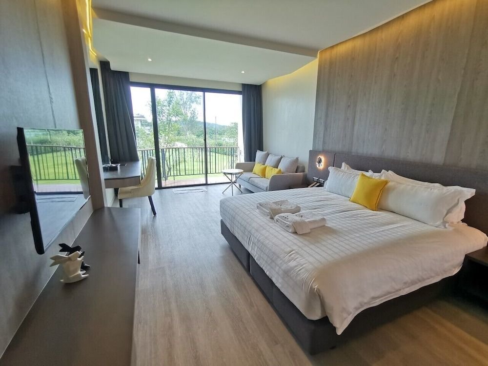 Клонг-Яй: De VeraNiO Resort