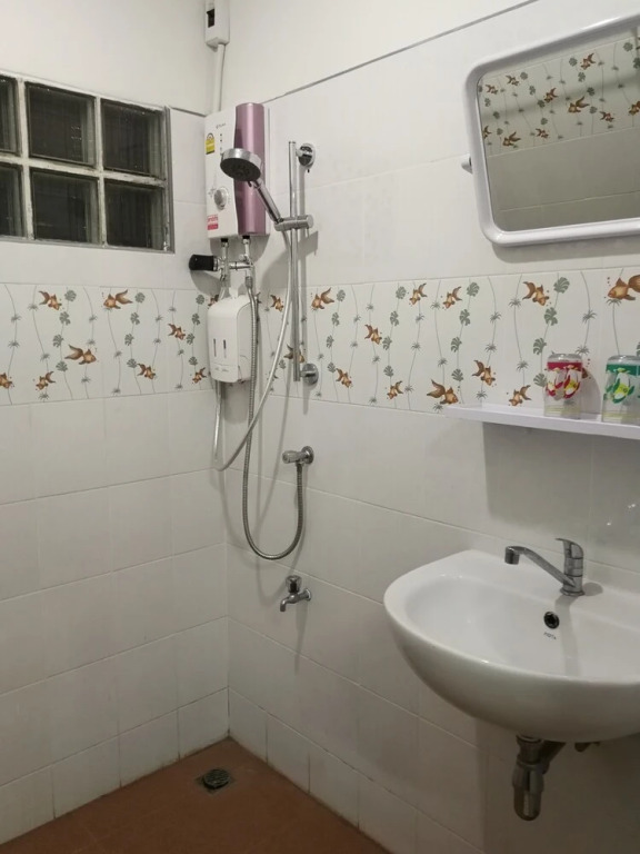Банг Пхли: Happy Home Hostel Suvarnabhumi