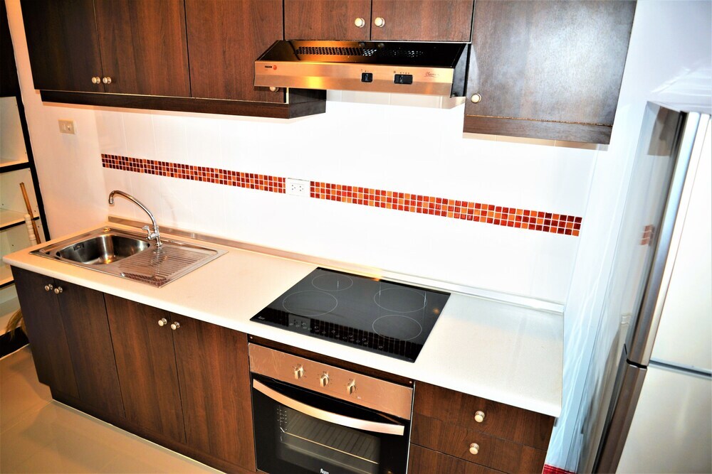 Паттайя: Luxury 1 bed Corner Condo