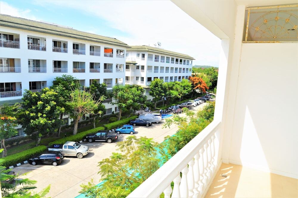 Паттайя: Luxury 1 bed Corner Condo