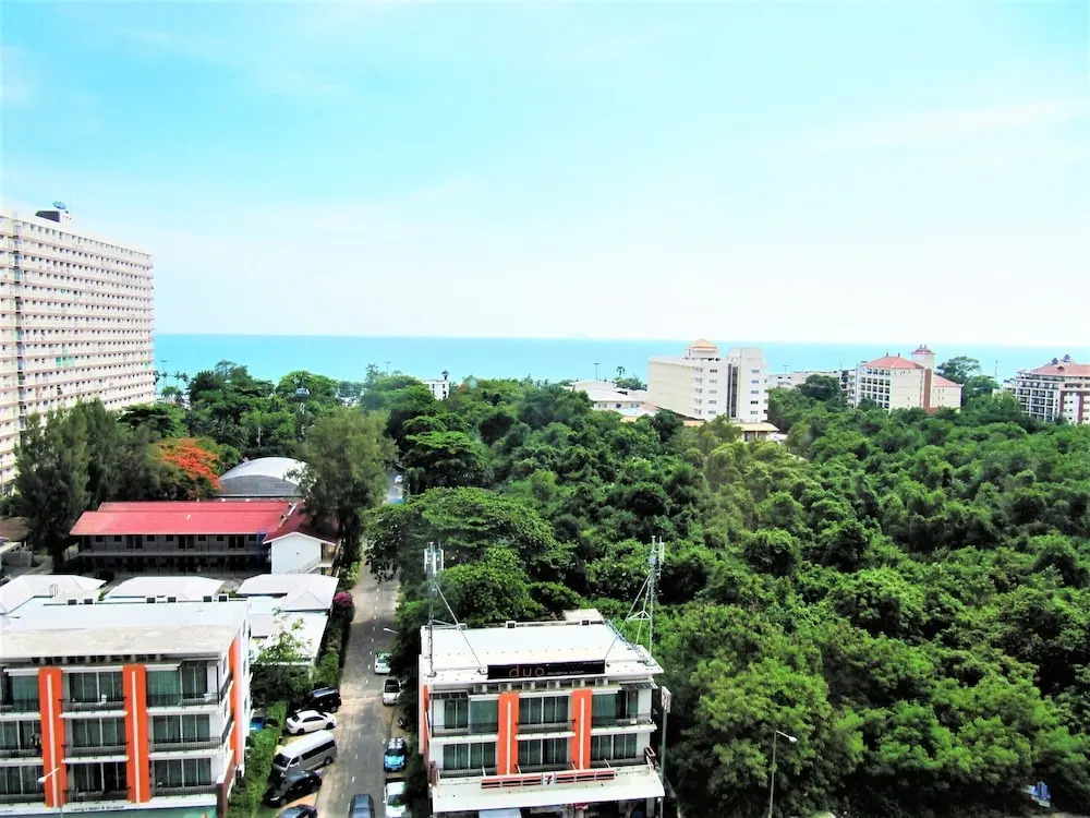 Паттайя: 2 bed sea View - Jomtien Beach