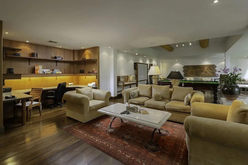 Тхаланг: Villa Praison