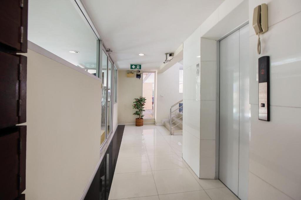 Нонтхабури: OYO 274 Meesook Residence