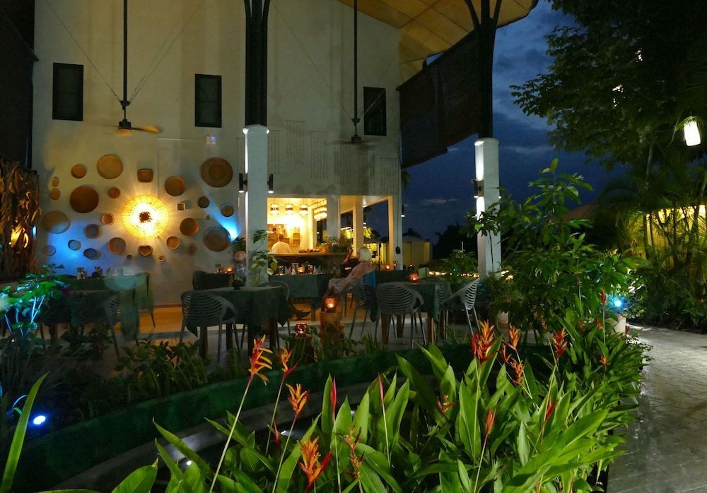Дой-Сакет: Sanjana Resort and Spa