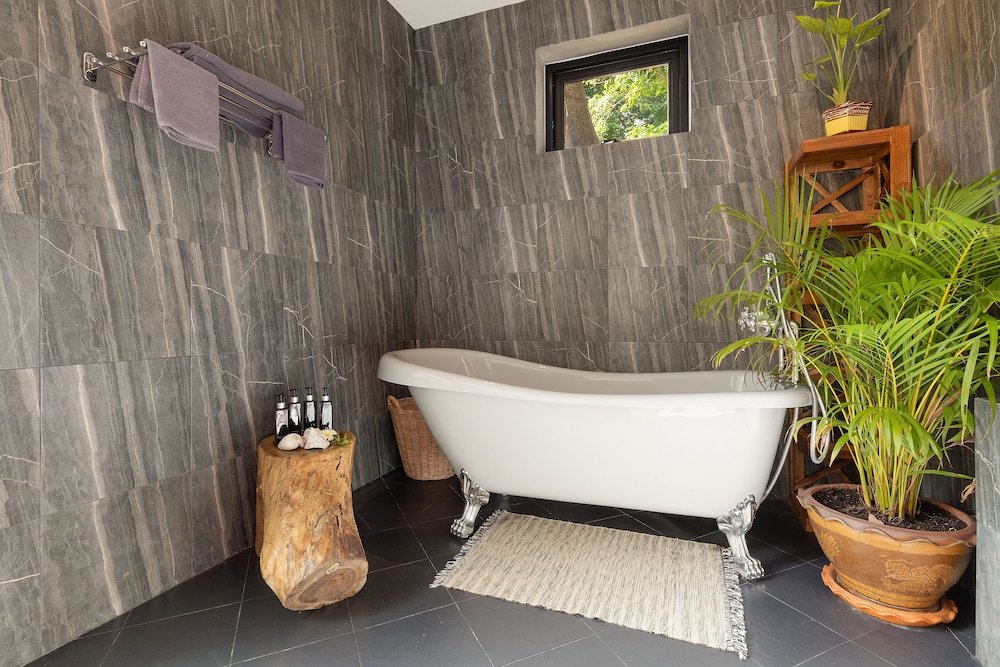 Самуи: 3 Bedroom Villa Baan Putahracsa Private Pool