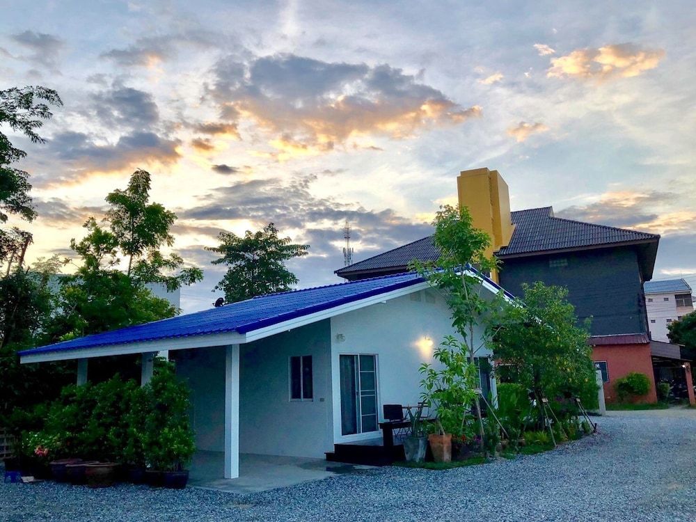 Чонбури: HomeMi House Homestay