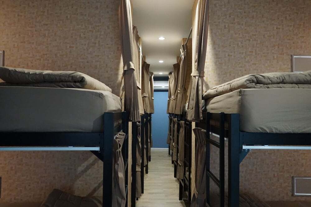 Бангкок: Mangkon Hostel