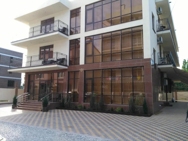 Анапа: Меблированные комнаты Милана