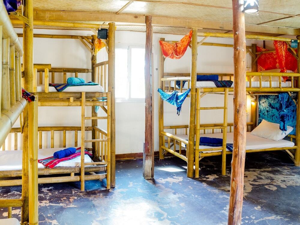 Wild Flower Hostel Koh Lanta — фото 6