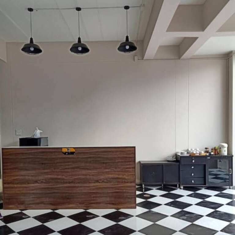 Нанг-Ронг: V2 hotel