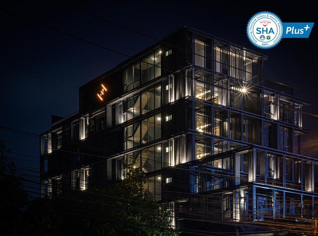 Накхонситхаммарат: Navakitel Design Hotel