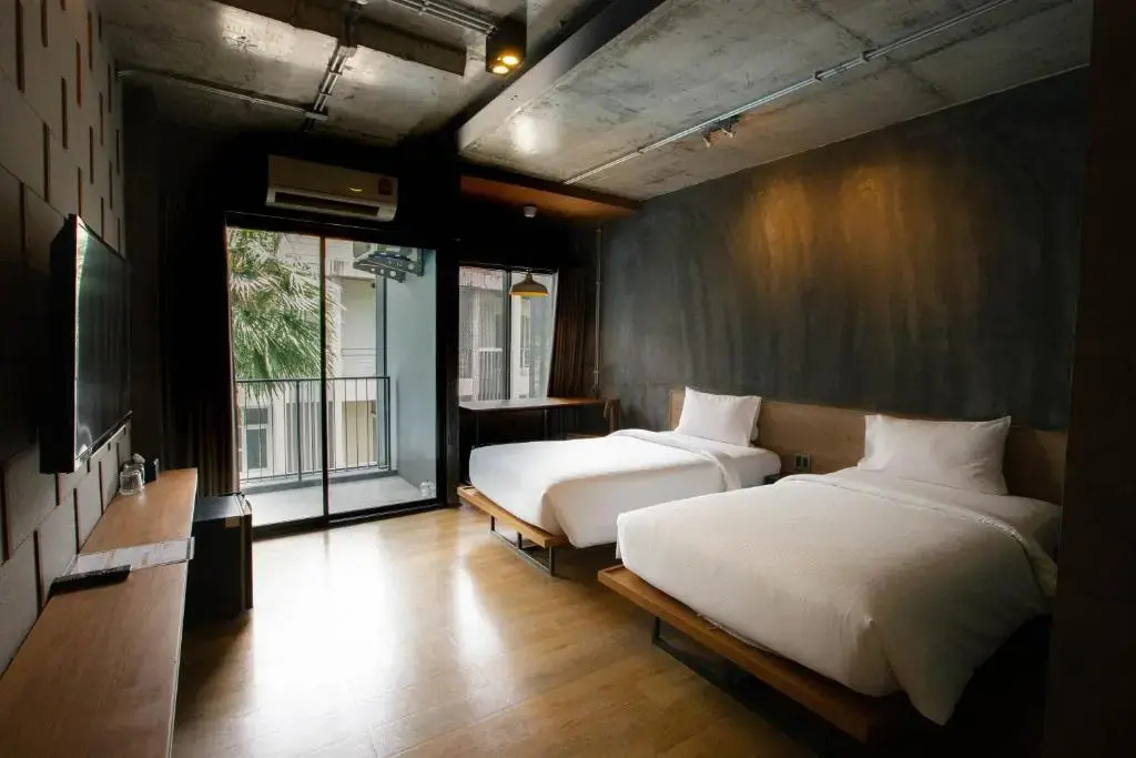 Накхонситхаммарат: Navakitel Design Hotel