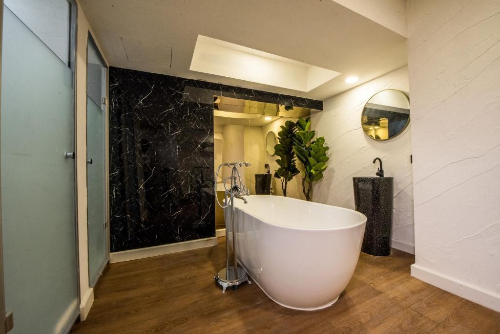 Бангкок: Theme Boutique Hotel