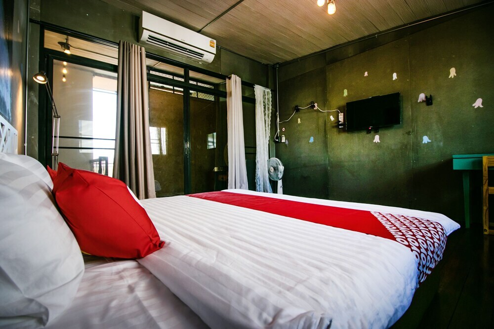 Бангкок: OYO 505 Ente Space Hostel