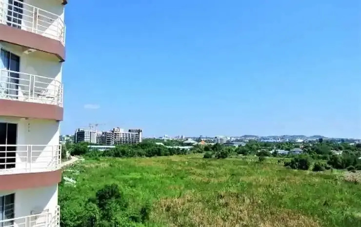 Паттайя: 5th Floor Condo Jomtien Beach