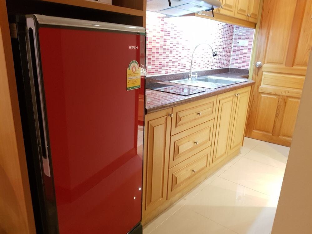 Паттайя: 5th Floor Condo Jomtien Beach