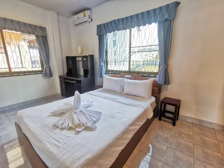 Паттайя: Eakmongkol Villas